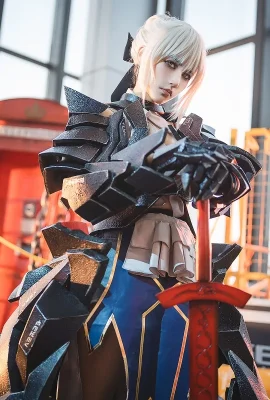 FATE Saber Artoria Alter Huke Ver @Detective Lily (Fotografi: @全集鬼) (9 foto)