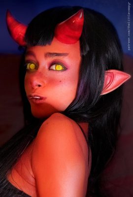 Vampyr kecil – Meru Succubus