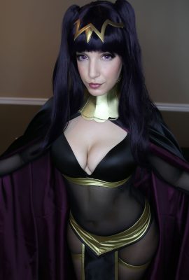 Tenleid – Tharja (Fire Emblem) (SELFIES LENGKAP)