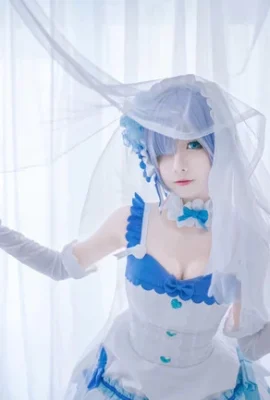 Cosplay Gaun Pengantin Rem “Re: Kehidupan di Dunia Berbeda dari Nol”[CN: Ziyuan](9 foto)