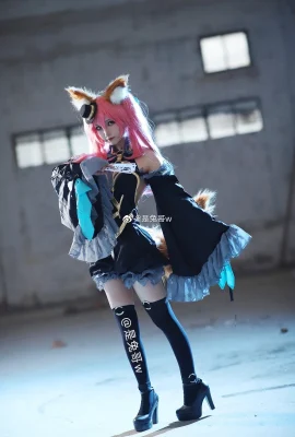 Seri FATE Tamamo Mae @ adalah Brother Rabbit w (9 foto)