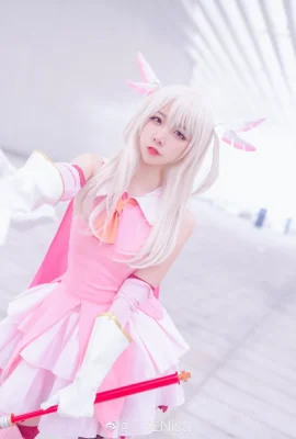 Fate/kaleid liner Gadis Ajaib☆ Illya@二子Nisa (10 foto)