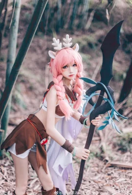 Raja Kemuliaan Yao @coser Yiyi (9 foto)