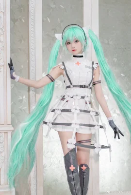 Hatsune Miku SEGA Sound Game Birdcage ver.cos @小素SeeU (9 foto)