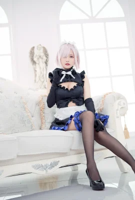 Pembantu FGO Mash Kyrielite @Meiyi_町MO (10 foto)