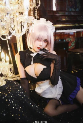 Cosplay Sister May “Fate/GrandOrder”[CN: Rinko-chan](8 foto)