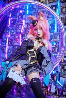 Fate/GrandOrder Tamamo-mae Penyihir Hitam @彩云_Nebula (9 foto)