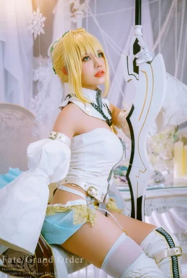 (Pingping Heihei) Nero Claudius Bride ver.