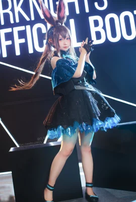 Arknights Amiya@九鸟九鸟OvO (Pameran Animasi dan Game Festival Komik Internasional cicfChina) (9 foto)