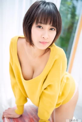 (Aimi Rika) Gadis cantik berambut pendek tak bisa menjaga sosok seksinya (38 Foto)