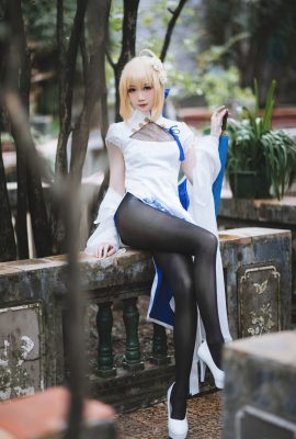 (Karbon yang direbus) saber cheongsam