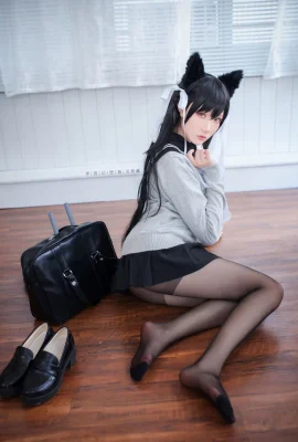 Azur Lane “Fantasi Sekolah” Anjing Atago: Guahi-chan, Kaohsiung Mastiff: Arang Rebus (9 foto)