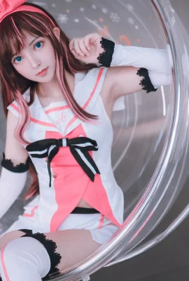 Kizuna Ai @yanzi tidak bisa dihancurkan (9 foto)