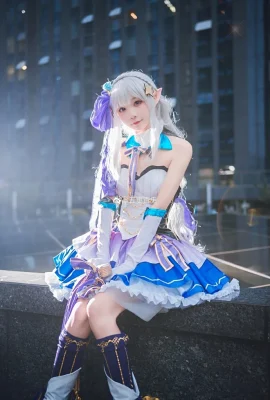 Perihal: Kehidupan di Dunia Berbeda dari Zero Emilia Idol ver @五gen百鬼 (9 foto)