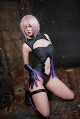 Foto BamBi kecantikan Korea Fate Grand Order Mash Kyrielight Shielder