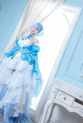 “Re: Kehidupan di Dunia Berbeda dari Nol” Rem Crystal Dress ver.cos gambar-gambar indah[CN: Nekota Seinai](8 foto)