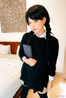 CatiCornplay – Rabu Addams