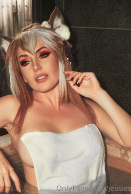 Jessica Nigri – Nona Hina Sauna