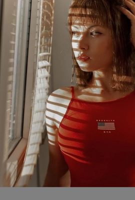 (Gadis-gadis Suci) Sophie_la_sage Baywatch