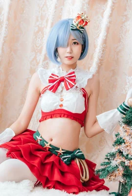 Re:Zero – Memulai Hidup di Dunia Lain Rem CN: Orange Art (9 foto)