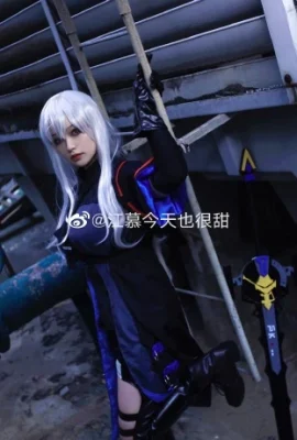 Arknights Skadi @江木 juga sangat manis hari ini (9 foto)