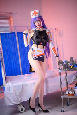 “Sexy Nurse 2” Qiu dan Corgi memamerkan payudaranya yang besar dan wanginya harum (31 Foto)