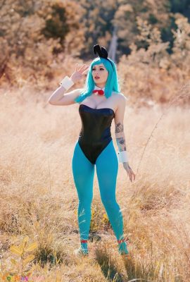 Kayla Erin – Kostum Kelinci Bulma