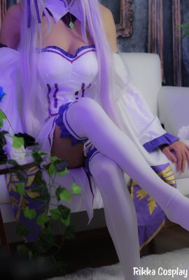 Cosplay Rikka – Emilia