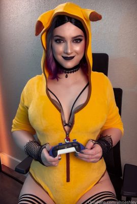 Ashley Barron – Pikachu