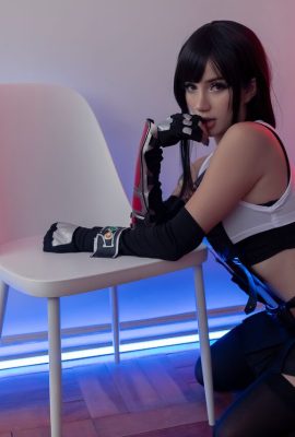 Fay SG dan Tifa Lockhart