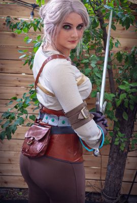 Ashley Barron – Ciri