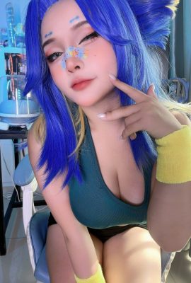 Sayo Momo – Neon Valorant Berminyak