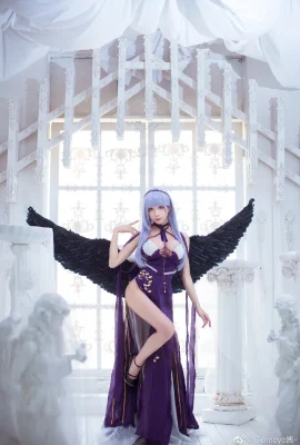 Gaun Azur Lane Dido dengan BIsqueDoll Tomoyo-chan (9 foto)