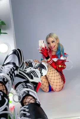 Alice Enaknya – Harley Quinn