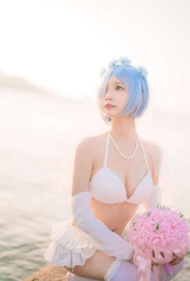 Gaun Pengantin Rem Meow-chan Oranye (18P)