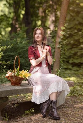 Enji Night – Aerith
