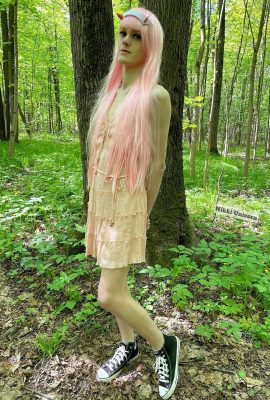 Unicorn Merah Muda Lucu – Nol Dua