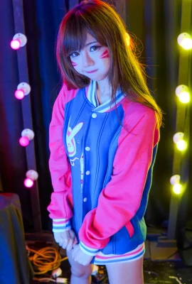 Gadis Gamer DVA Sally Dorasnow