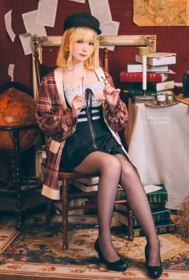 Lubang – Amelia Watson