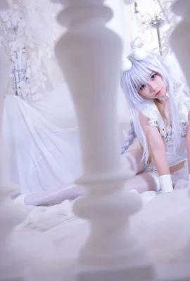 G44 tidak akan terluka Cosplay Azur Lane kulit ganas kelinci putih malas