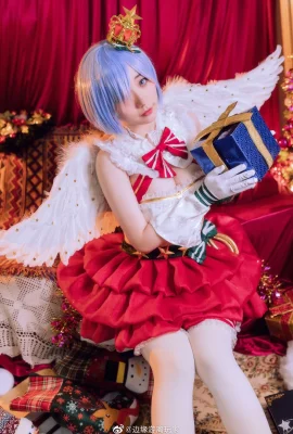 Perihal: Kehidupan di Dunia Berbeda dari Zero Rem??Natal?? @Edge Free Player (9 foto)