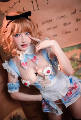 Abao juga seorang gadis kelinci – Alice in Wonderland
