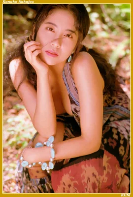 Kanako Nakajo 【Foto】 【KUNI Scan】 (56 Foto)