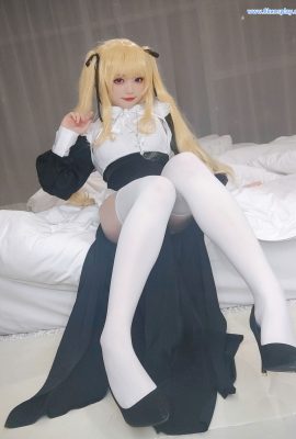 (Kanzawa Eiri) Eriri Spencer Sawamura Biarawati Selfie