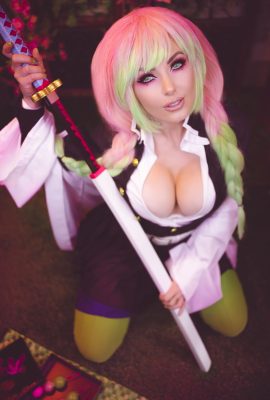 Jessica Nigri – Seragam Mitsuri