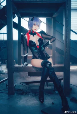 Setelan pertempuran hitam EVA Ayanami Rei cos yui ikan mas (9 foto)