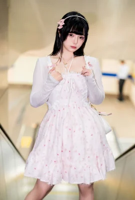 Kesejahteraan ji luo raku putih lolita (32 foto)