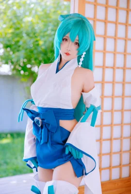 Kecantikan Cosplay Hinako Mizugami Saya bertema kostum Jepang seksi yang memperlihatkan pakaian dalam putih dan stoking putih yang menunjukkan foto godaan tubuh panas 85P