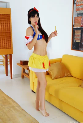 Boneka Leni – Kecantikan (98 Foto)