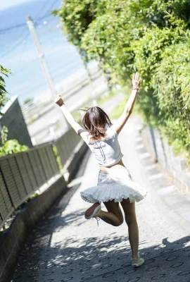 (Fuji Bai もん) Gadis bunga sakura seindah peri dan sulit baginya untuk dipindahkan (25 foto)